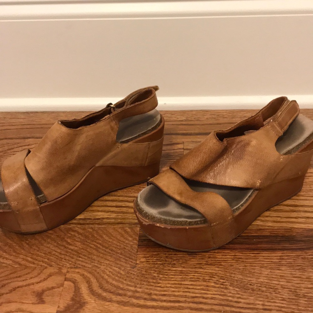 Antelope platforms/wedges
